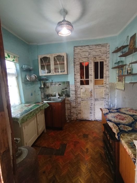 Продам квартиру на землі
