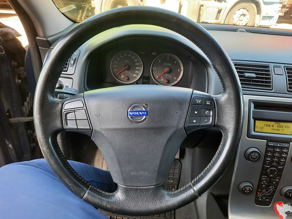 Kierownica multifunkcyjna tempomat Volvo C30 S40 V50 skóra