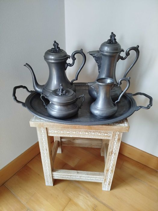 Antigo Conjunto de Chá, Estanho puro