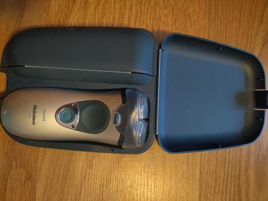 Электробритвы Philips