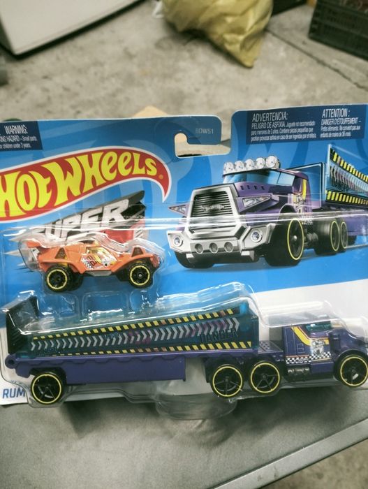 Hot Wheels rumble Road ciężarówka resorek autko nowy