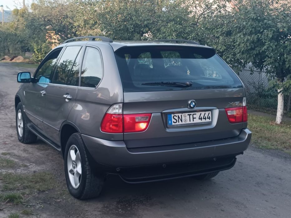 Продам BMW X5 E53