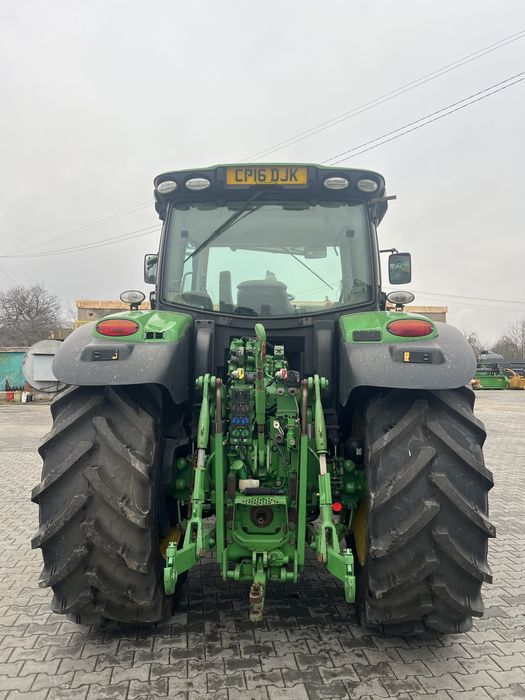 Трактор John Deere 6155R