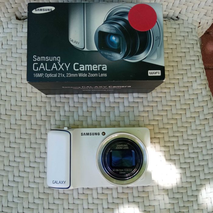 Фотоаппарат Samsung Galaxy 16MP
