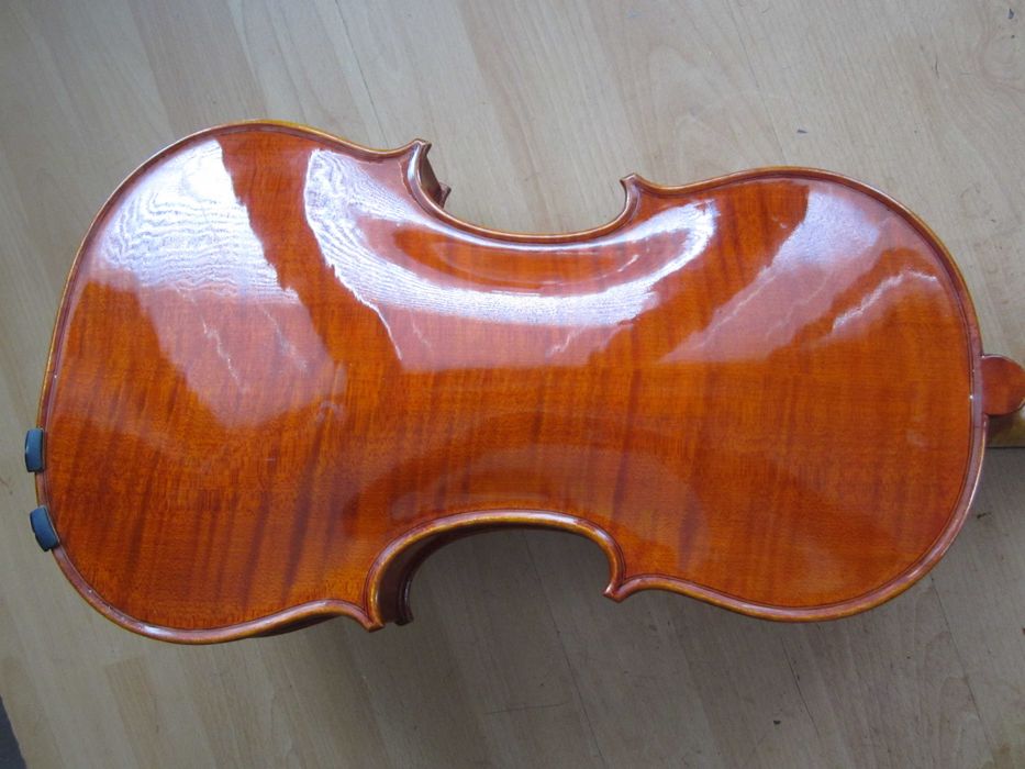 Sprzedam nową Altówkę 420