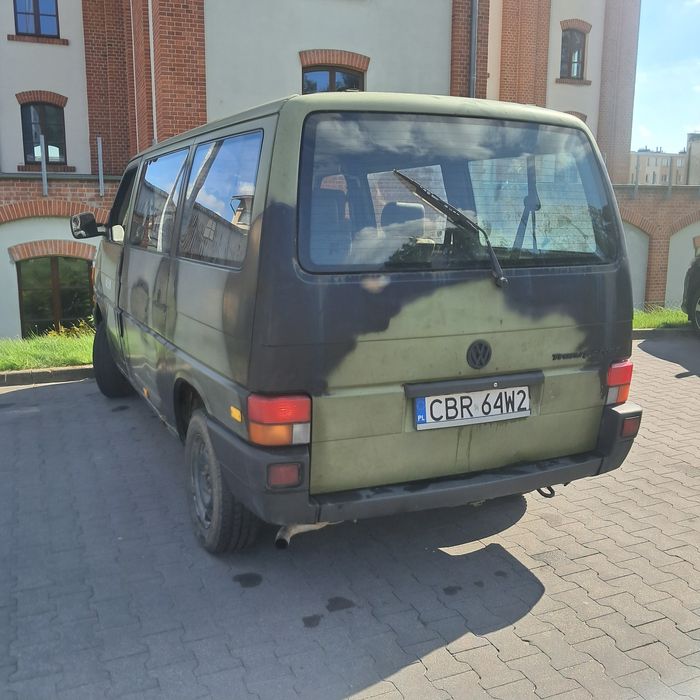 Volkswagen transporter t4 2.4