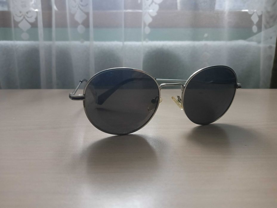 Polaroid MODEL 6105/SX вместе с чехлом
