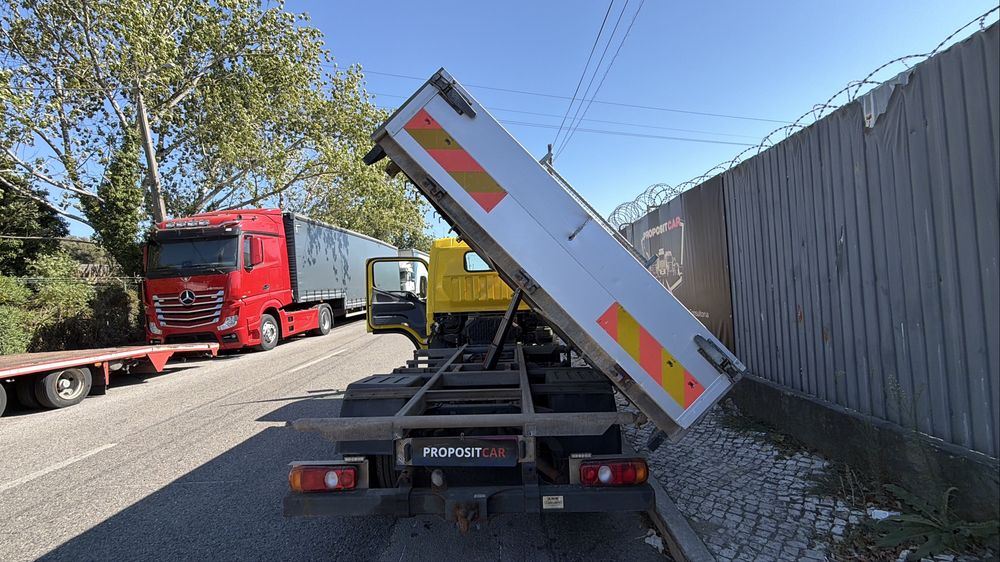 MITSUBISHI FUSO 3.5T TRI-BASCULANTE 2016 SÓ 54.000km ##OPORTUNIDADE##