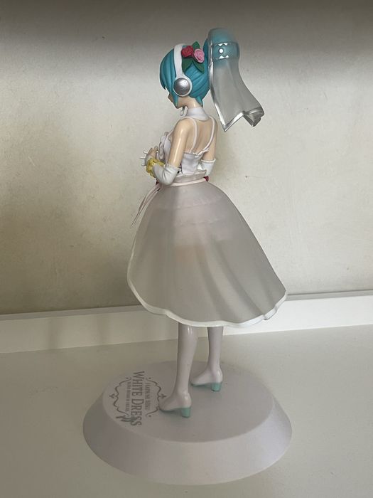 Оригінальна аніме фігурка SPM Figure Hatsune Miku White Dress Ver.