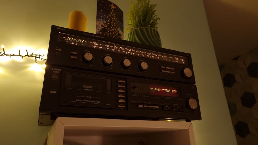 Wzmacniacz i magnetofon philips