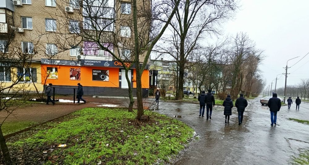 Оренда м-н Вечірній, біля нового АТБ та швидкістного трамваю