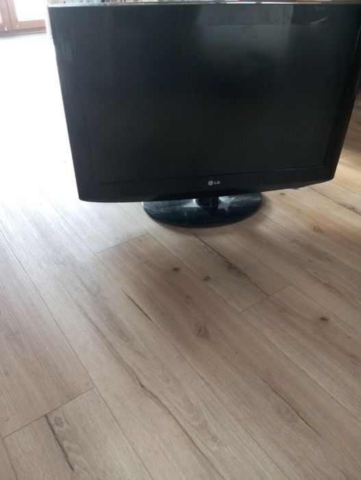 Tv LG 32 cale z pilotem