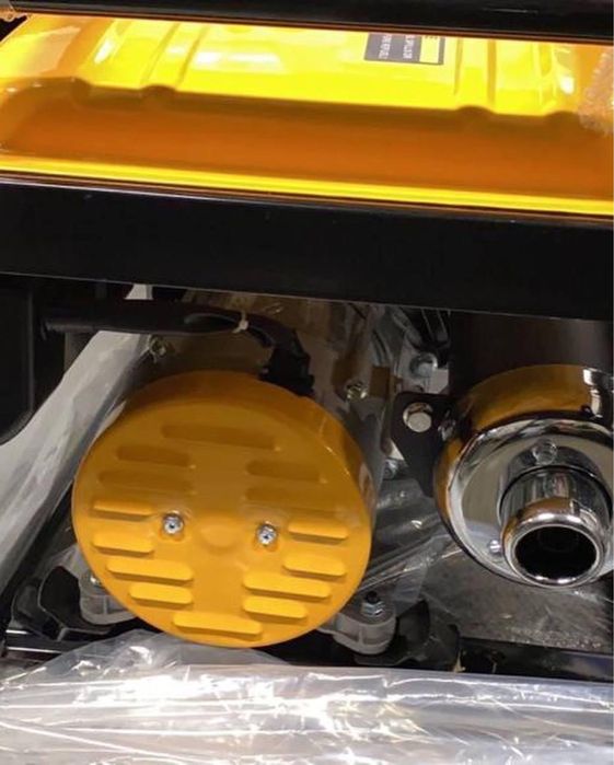 Продам бензиновый Генератор 3кв