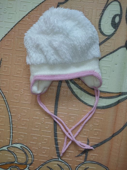 Курточка і шапочка