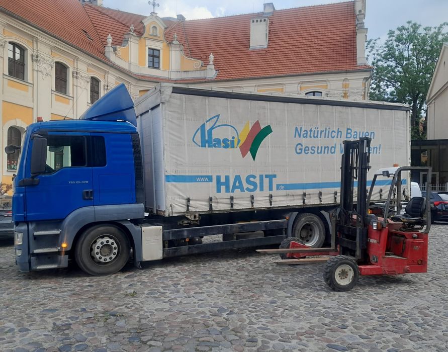 MAN TGS 26.320 zabudowa BDF + wózek widłowy Moffett