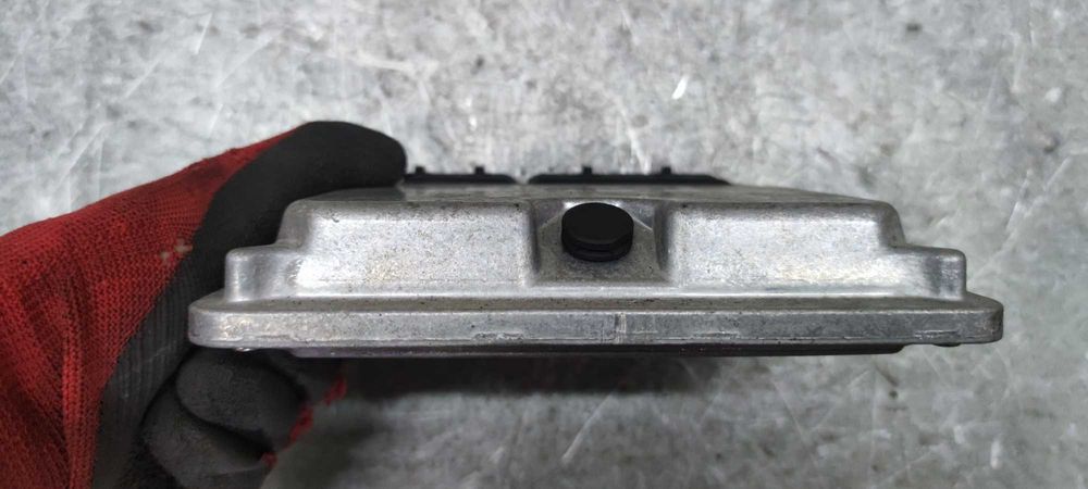 Volkswagen VW Passat B5 1.9 TDI Komputer Sterownik Silnika