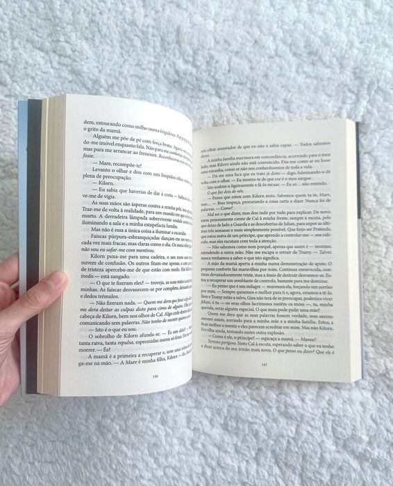Rainha Vermelha | Livro de Victoria Aveyard