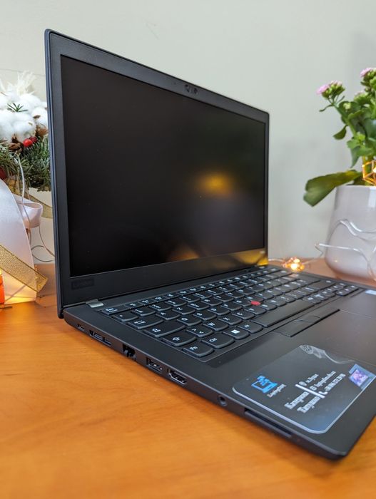 В ідеальному стані  ноутбук Lenovo ThinkPad T480s/14/IPS/I7-8/8/256/