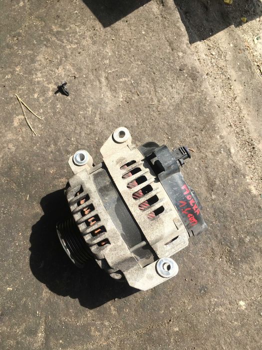 Opel Mokka Astra Meriva 1.6 cdti Alternator 140 A