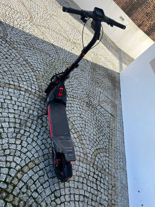 Trotinete Segway ZT3 PRO