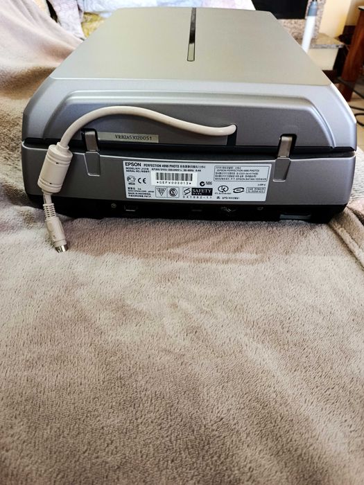 Digitalizador Epson PERFECTION 4990 PHOTO
