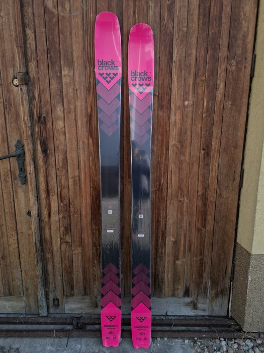 Narty zjazdowe freeride Black Crows Corvus dł 181 176