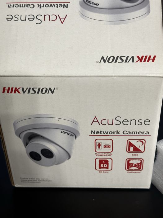 4МП AcuSense IP камера Hikvision DS-2CD2343G2-IU з мікрофоном (2.8 мм) біла