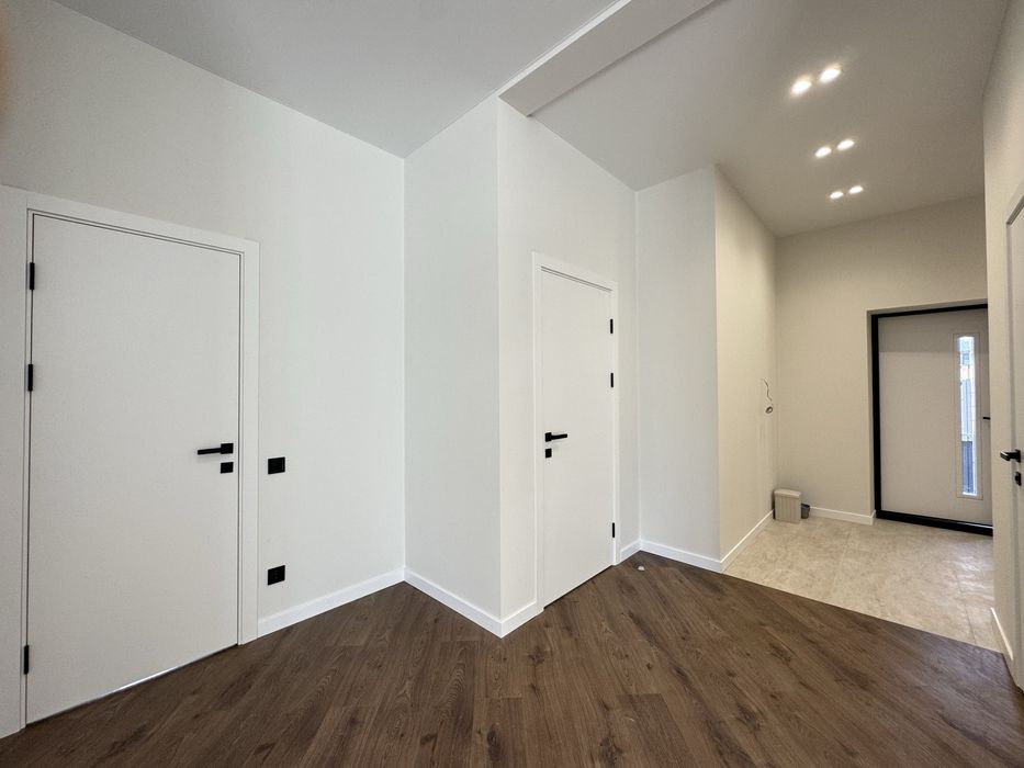 Будинок з новим ремонтом