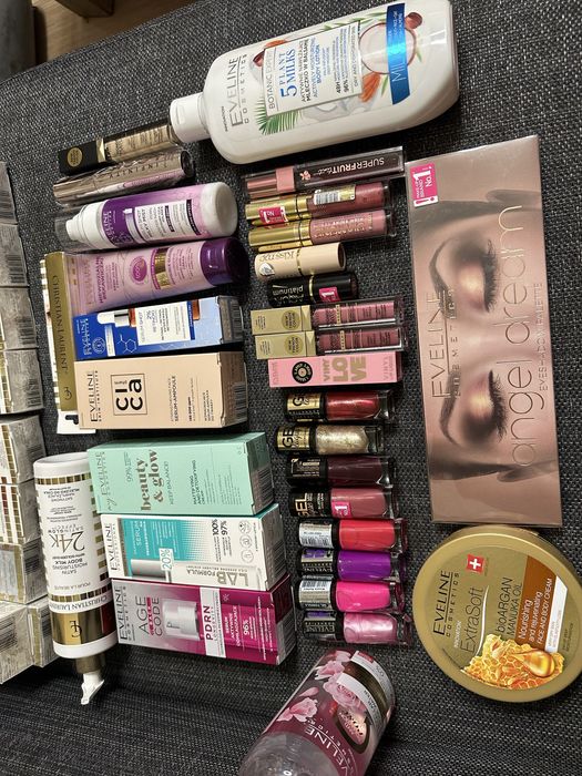 Christian Laurent oraz Eveline cosmetics