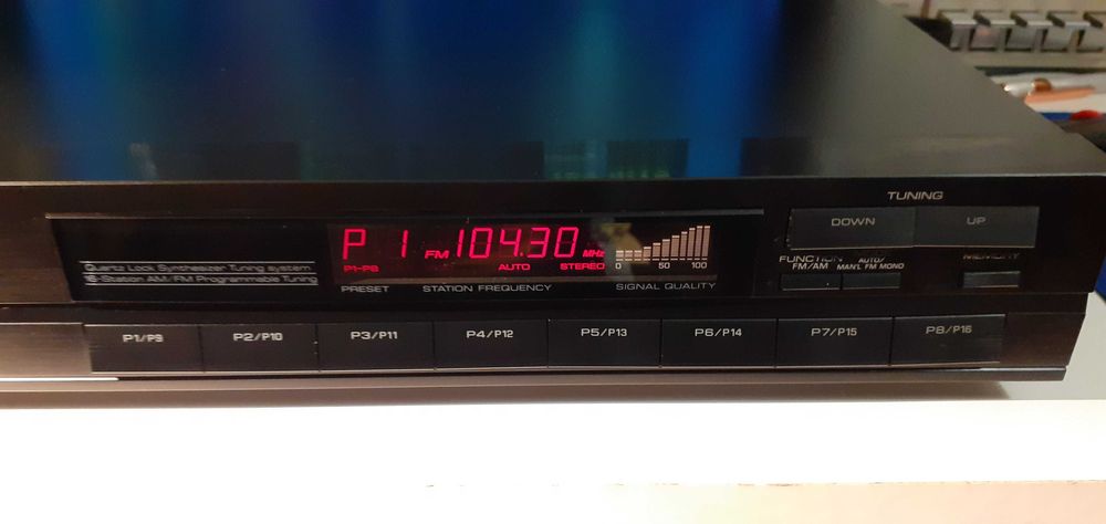 Rádio Yamaha TX-300