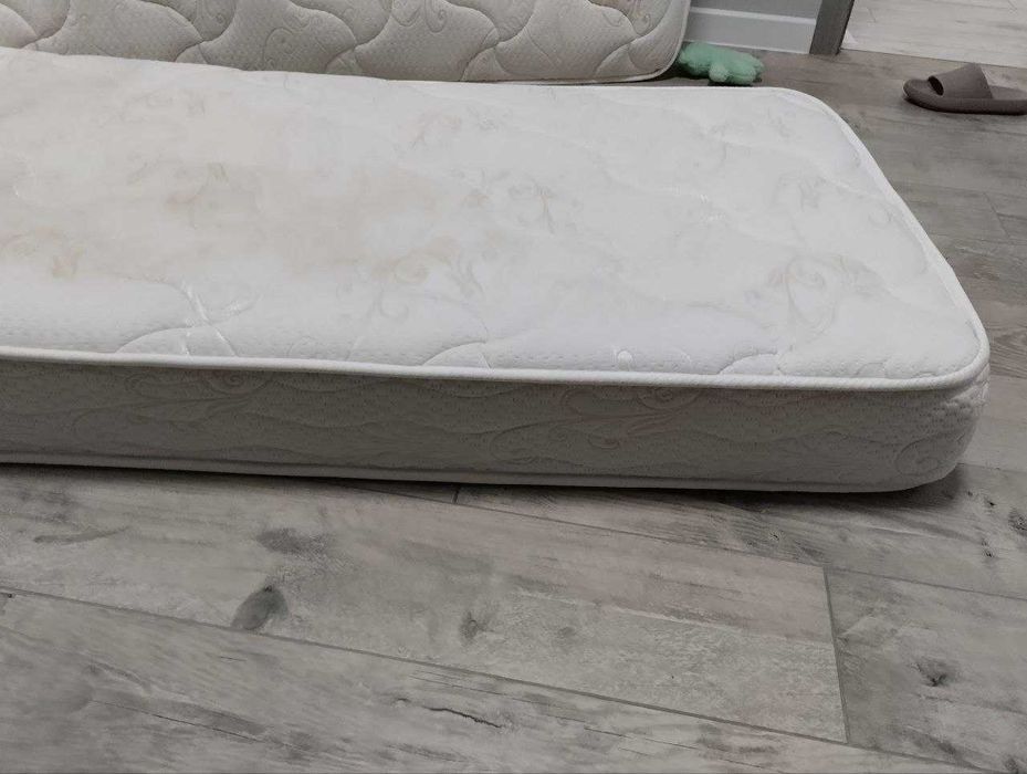 Матрац односпальний 80х200х17 б\в