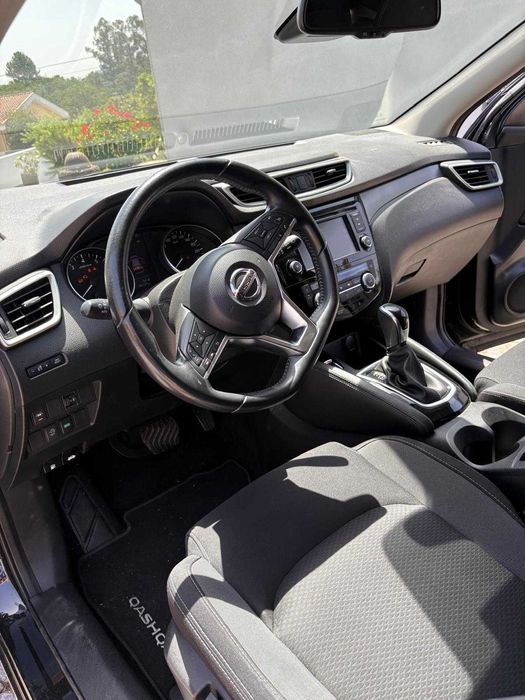 Nissan Qashqai 1.3 DIG-T N-GO LED Xtronic