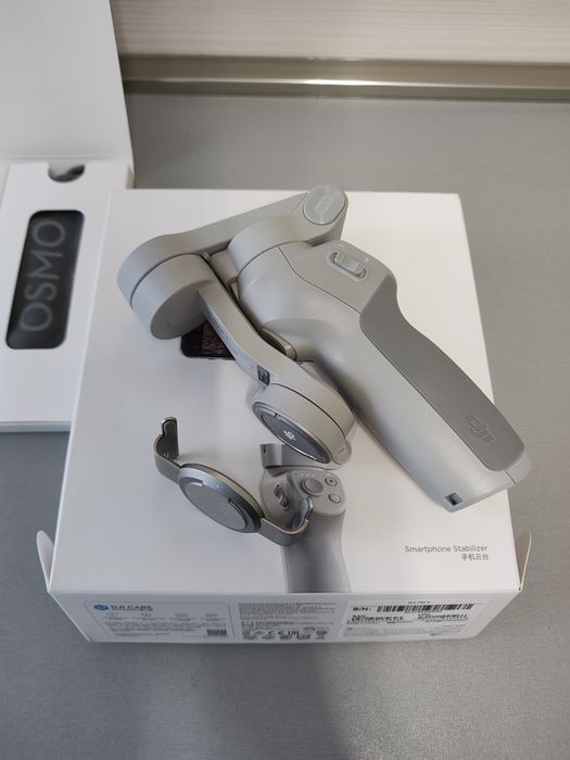 DJI OM4 gimbal osmo