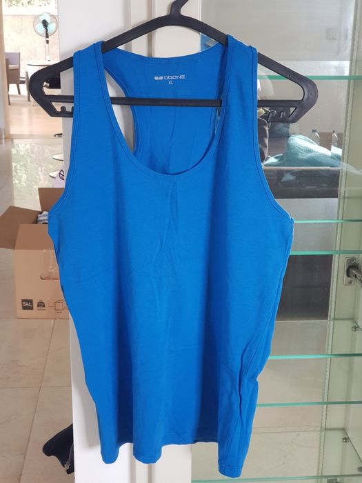 Camisola top sem mangas azul Doone
