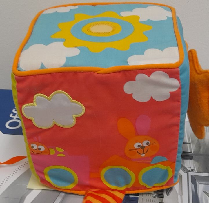 Cubo para bebé Chicco