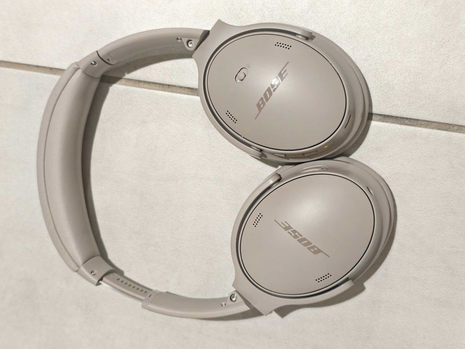 Bose QuietComfort Headphones White Smoke