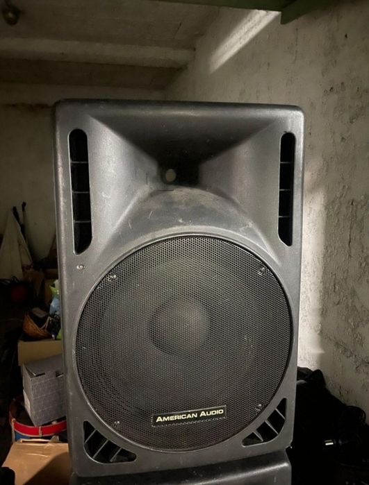 Colunas amplificadas funcionam muito bem.