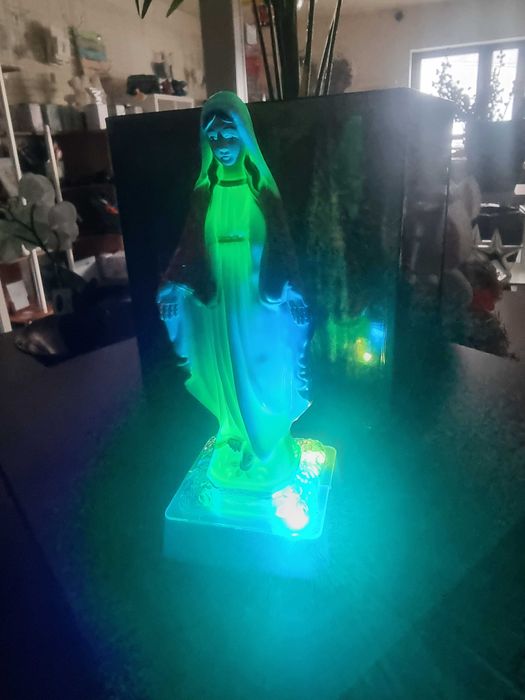 Figura Matka Boża Niepokalana LED Figurki Matki Boskiej do kapliczki