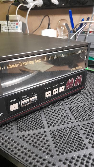 Gira discos Toshiba Tangencial