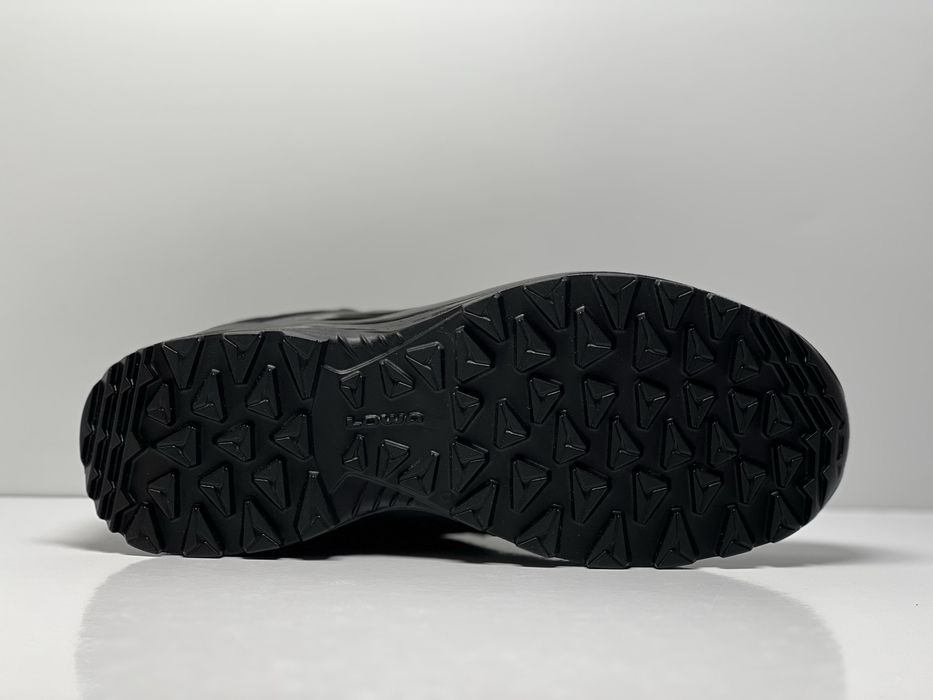 39-24.3см ОРИГІНАЛ 100% Кросівки LOWA INNOX PRO LO Tf 320835 0999