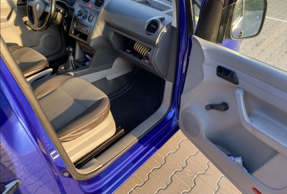 Оренда авто 3000грн/неділя, універсал груз/пасс Volkswagen Caddy