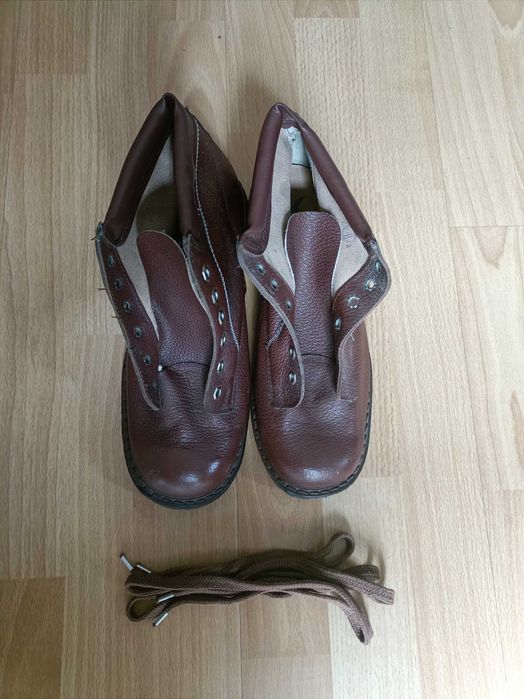 Oryginalne buty Pionierki PRL