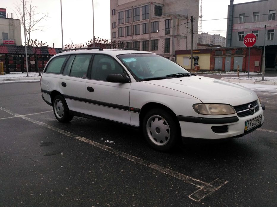 Opel Omega B Caravan (універсал), 1995 р.в., 2.0 MT, газ/бензин