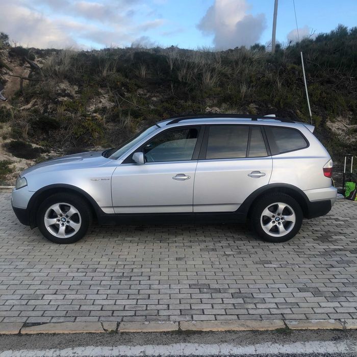BMW X3 de 2007 a Diesel com 270 mil