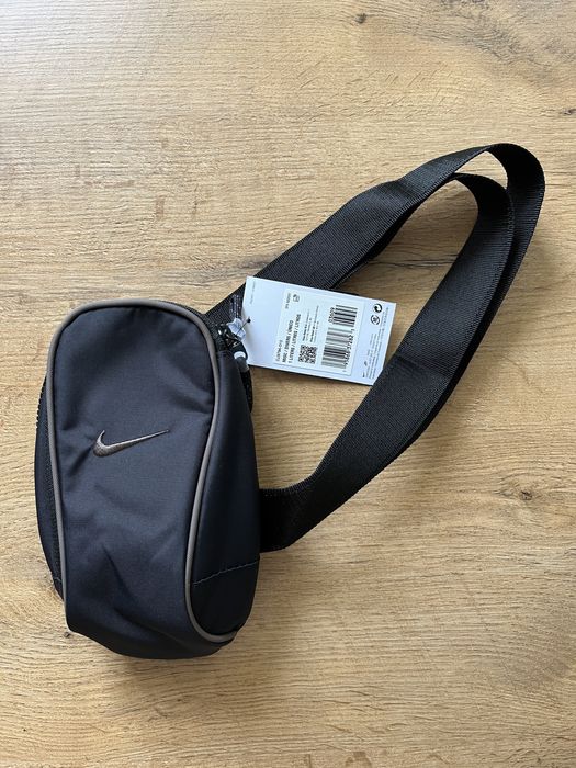 Torba przez ramię Nike Sportswear Essentials nerka