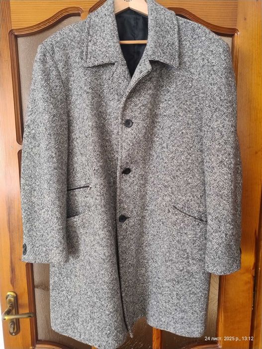 пальто чоловіче , в ідеальному стані