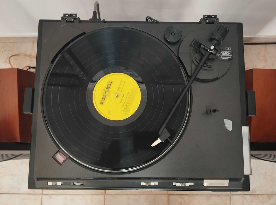 Gira discos Technics SL-BD3