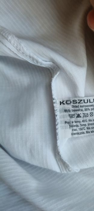 Biała elegancka koszula r.152