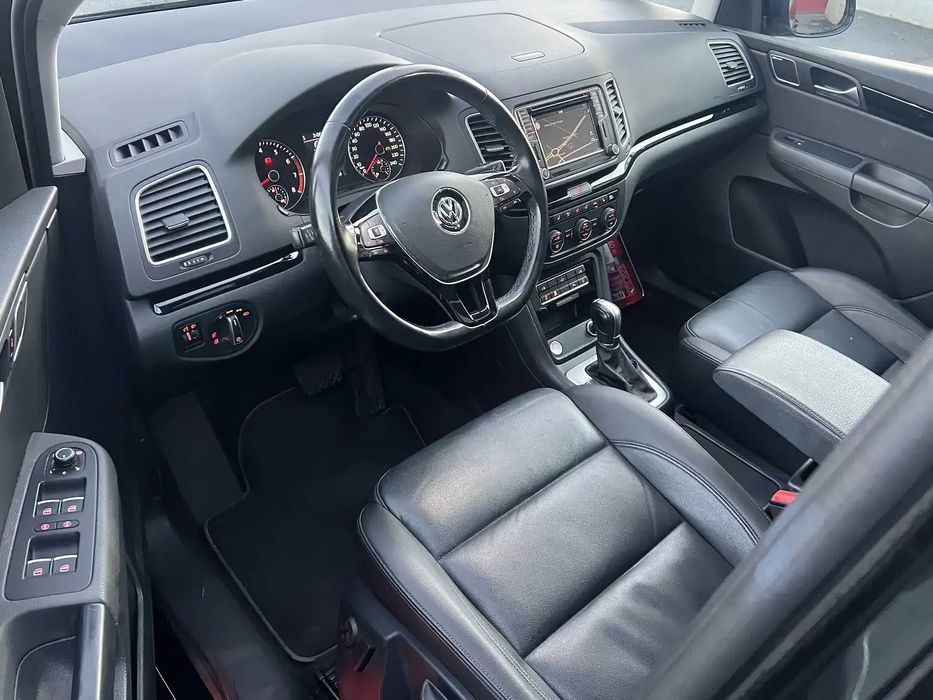 Volkswagen Sharan      2019