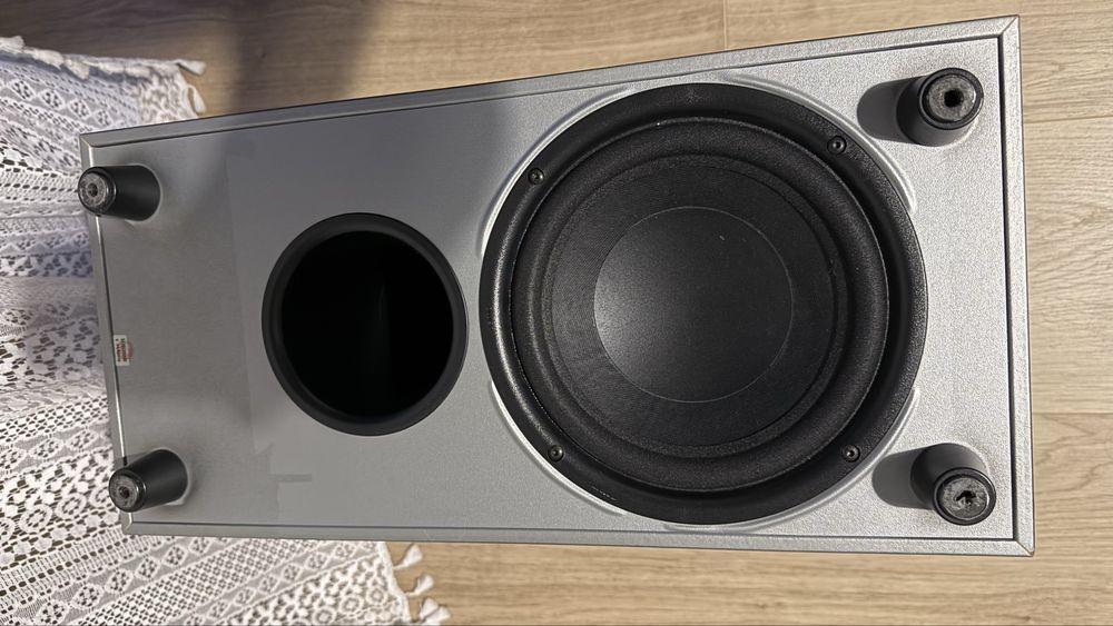 Subwoofer Jamo E 4SuB.4